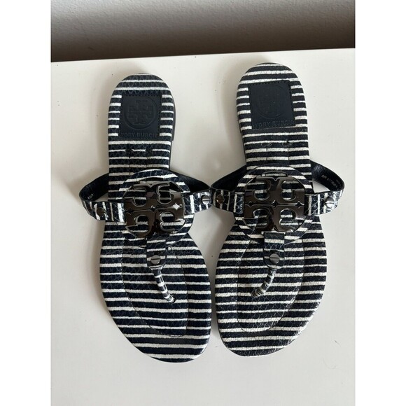 Tory Burch Miller 2 Navy/ White Striped Printed Leather Metal Logo Sandals 7.5 - Picture 1 of 7